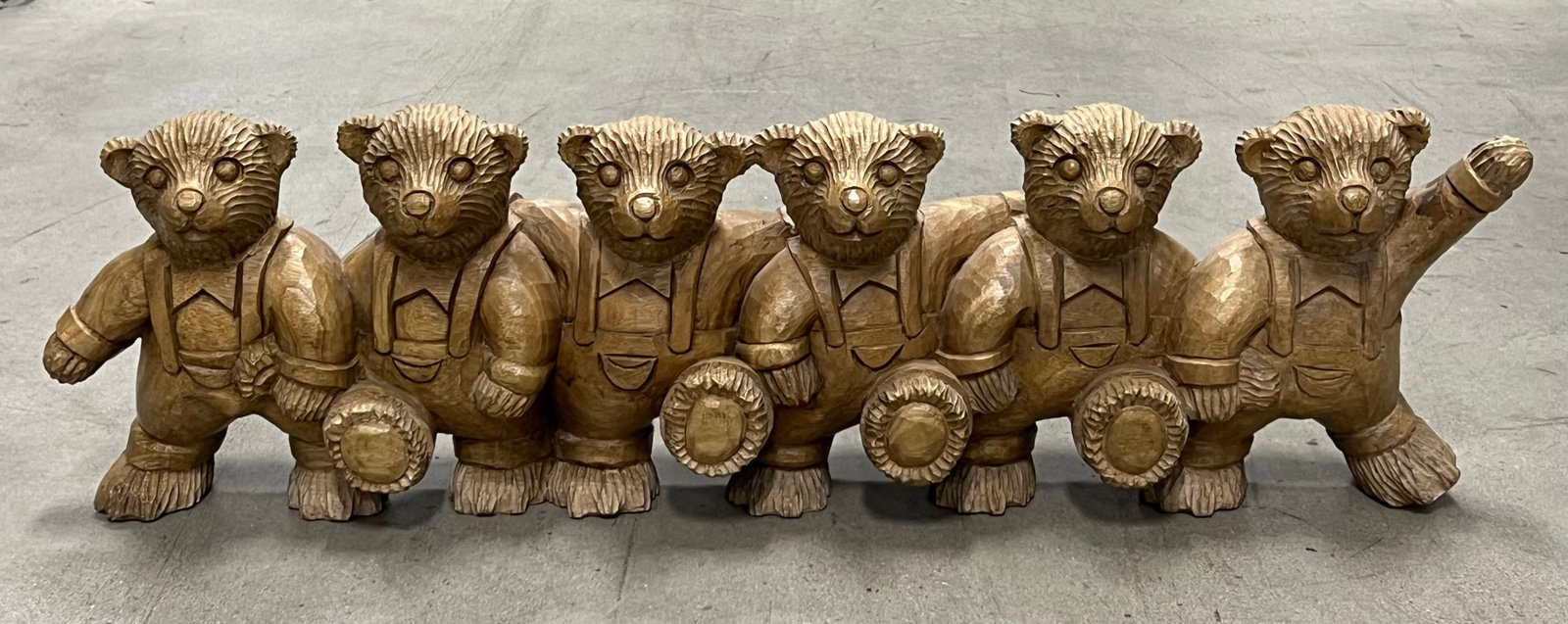 Folk Art Hand Carved Wooden Large Dancing Teddy Bear Decor Sculpture: Vintage Folk Art Hand Carved Wooden Large Dancing Teddy Bear Decor Sculpture. The dimension is 10 inches high x 37 inches wide. Please be aware that some of the items are vintage, secondhand, old ages