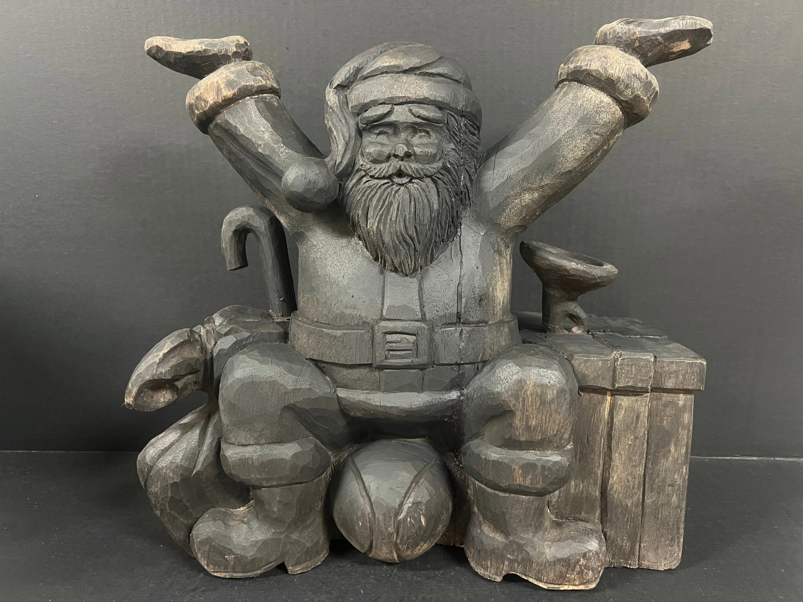 Folk Art Hand Carved Wooden Sanrta Claus Sculpture: Vintage Folk Art Hand Carved Wooden Santa Claus Home Decor Sculpture. The dimension is 15 inches high x 15.5 inches wide. Please be aware that some of the items are vintage, secondhand, old ages, anti