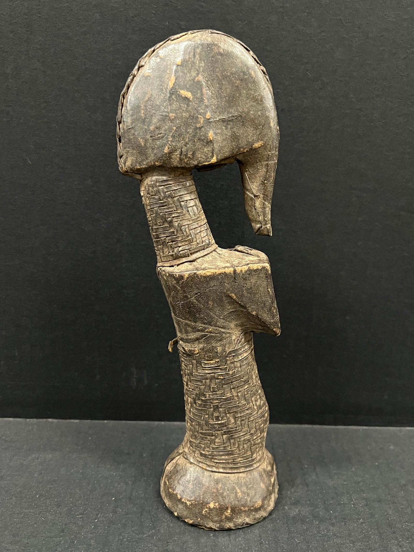 Carved Wood Mossi Fertility Doll: African Tribal Art Carved Wood Mossi Fertility Doll. The dimension is 10 inches high x 3.5 inches wide. Please be aware that some of the items are vintage, secondhand, old ages, antiques and may have 