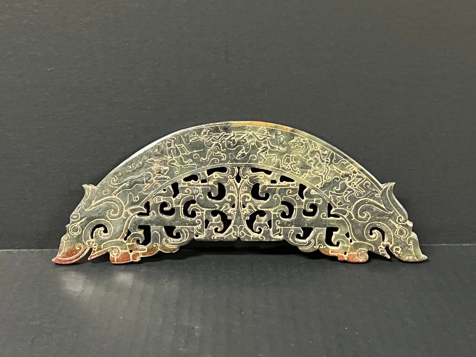 Chinese Art Hetian Jade Plaque with Dragon Design: Chinese Art Hetian Jade Plaque with Dragon Design. The dimension is 4 inches high x 10.5 inches wide. Please be aware that some of the items are vintage, secondhand, old ages, antiques and may have a 