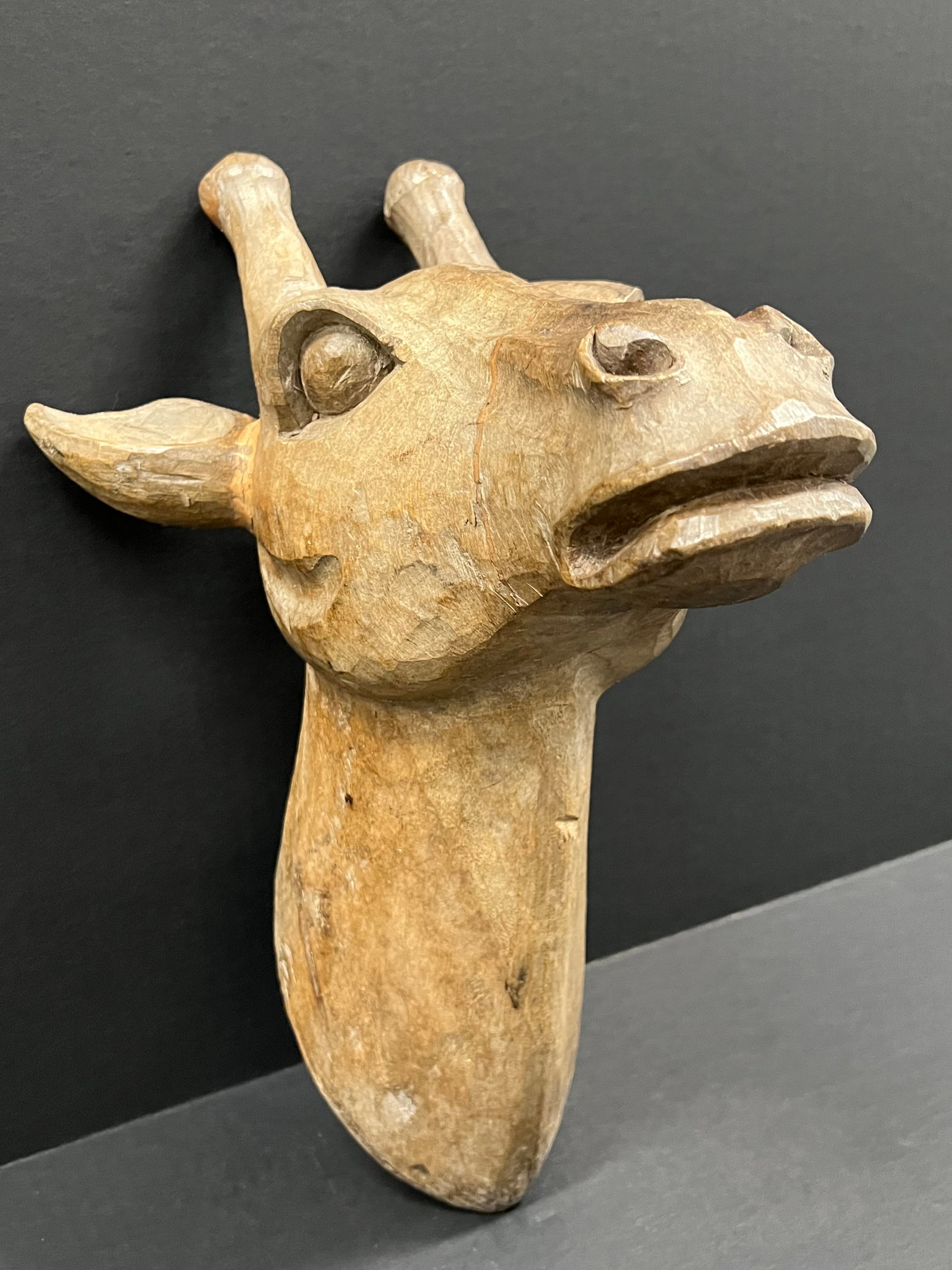 Folk Art Carved Wood Giraffe Head Wall Decor Sculpture (1 of 7)