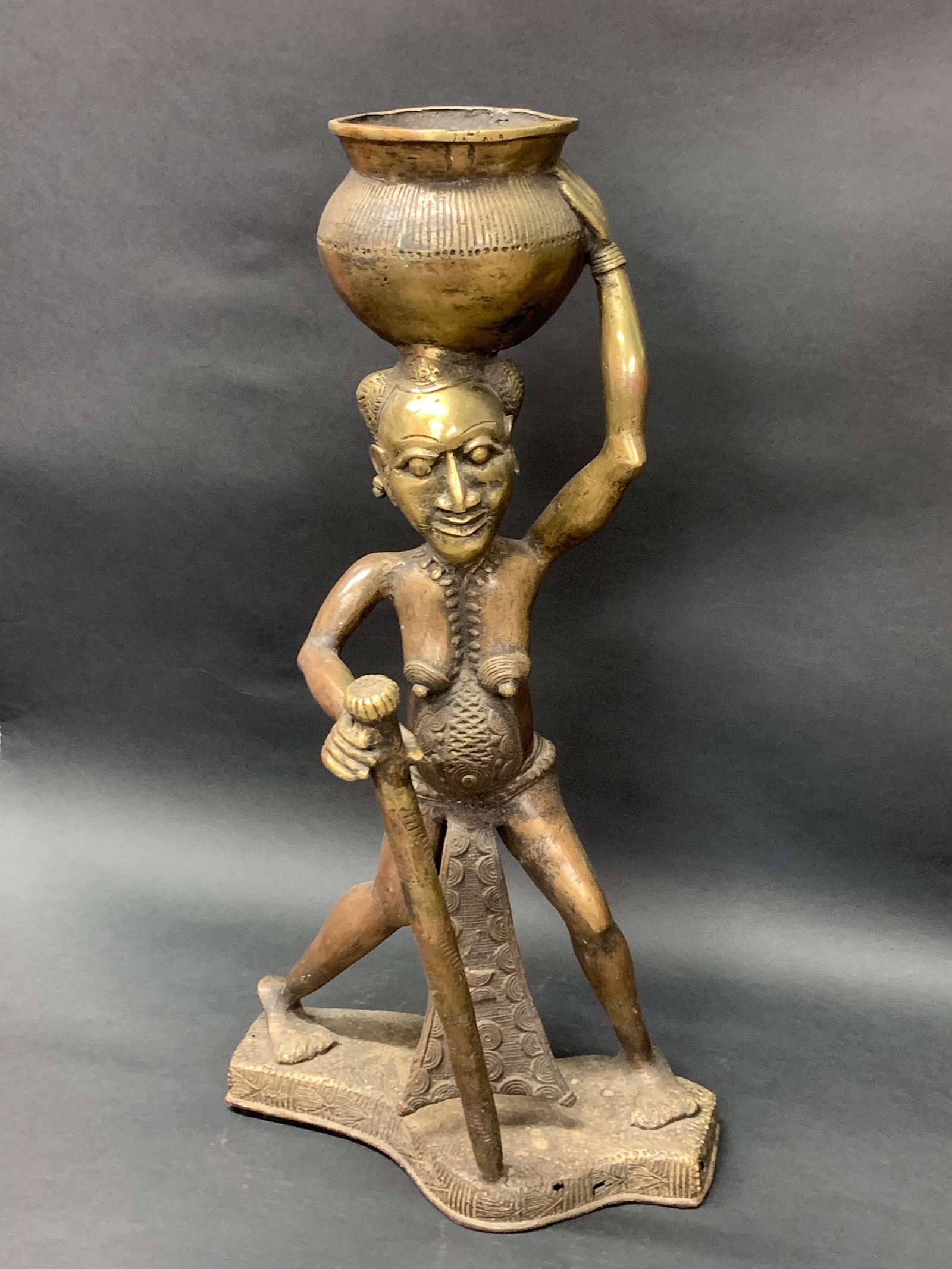 Bronze Bamileke Statue - 3