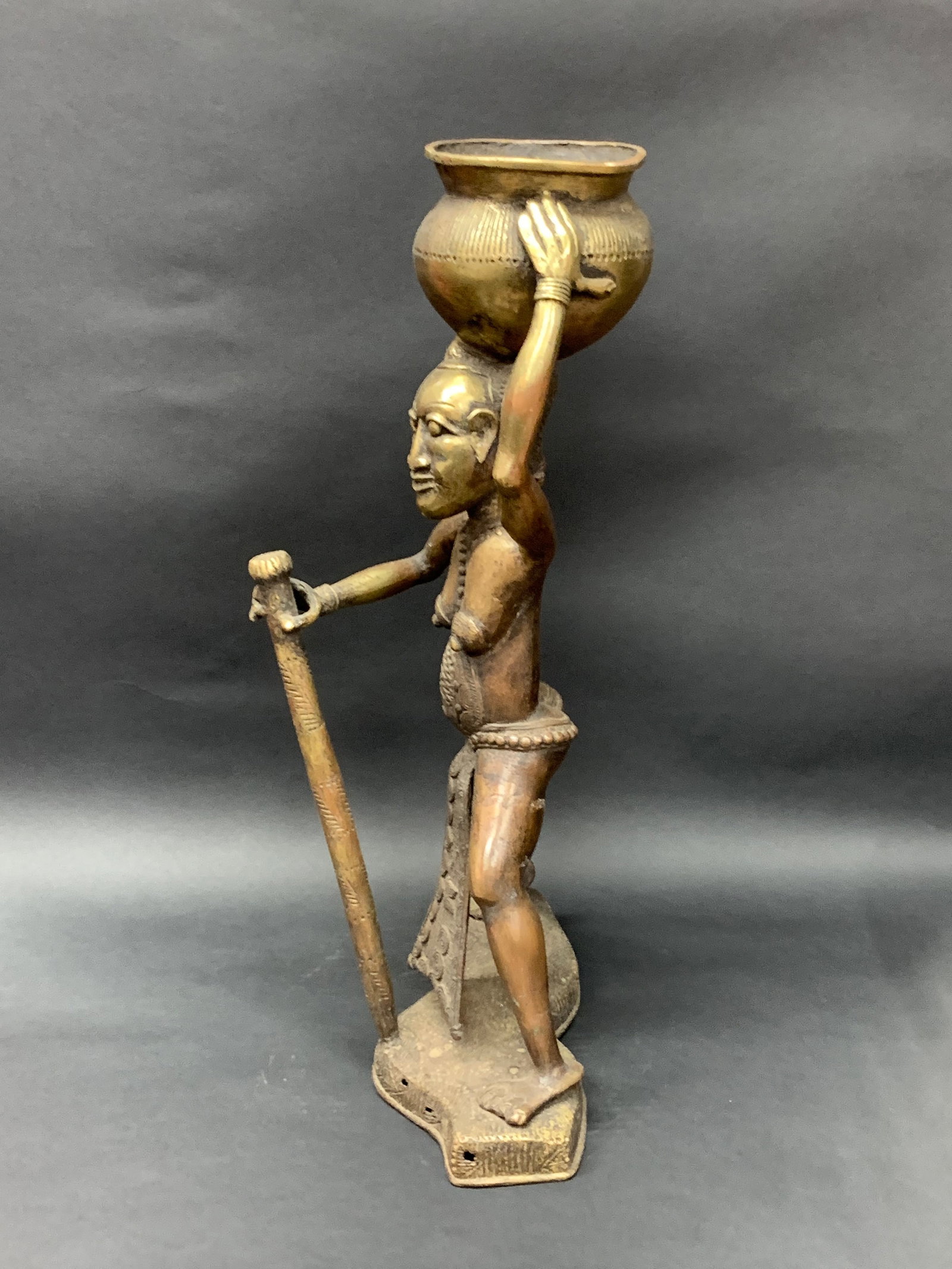 Bronze Bamileke Statue - 6