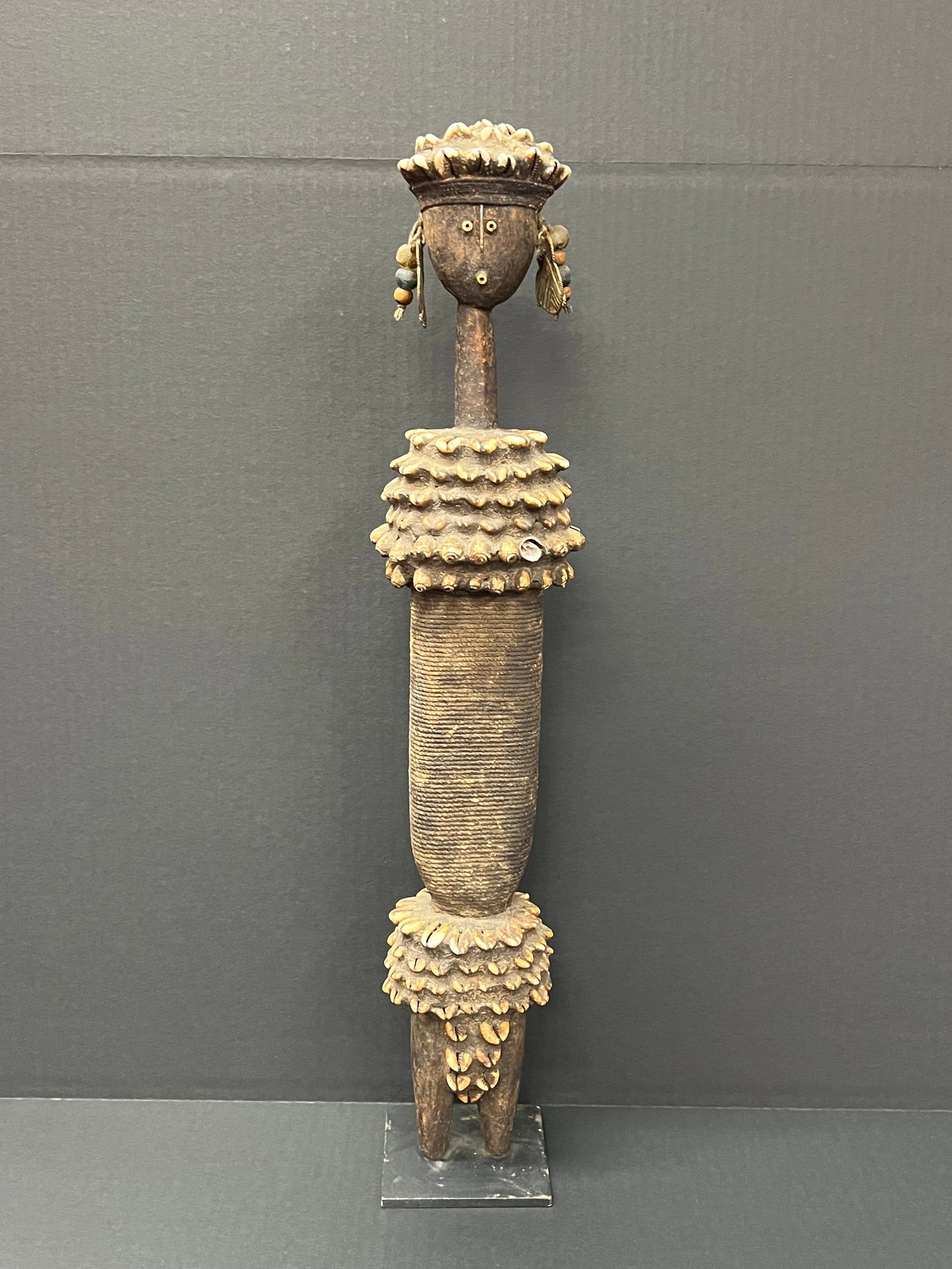 Carved Wood Namji Beaded Doll: African Tribal Art Carved Wood Namji Beaded Doll. The dimension is 24 inches high x 5 inches wide. Please be aware that some of the items are vintage, secondhand, old ages, antiques and may have a def