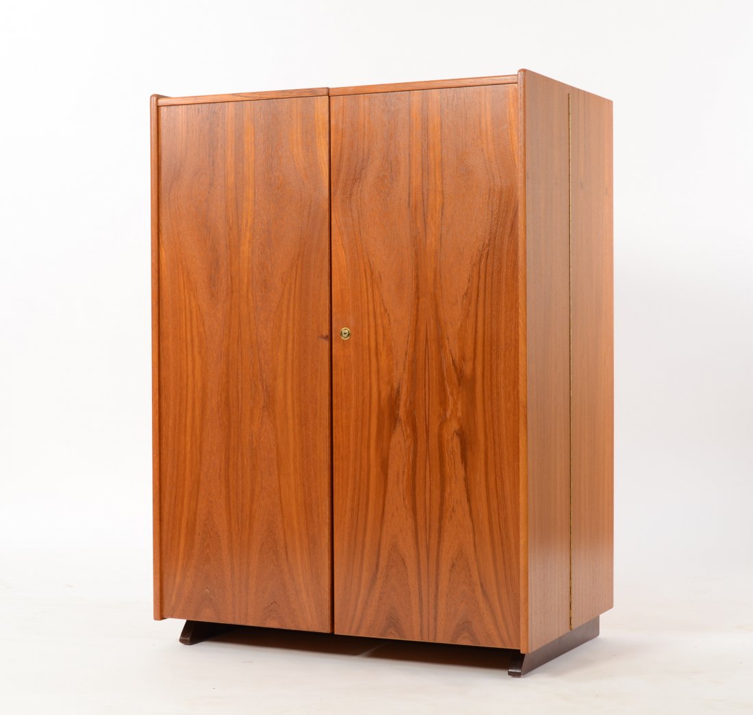 Magic Box Walnut Desk in a Box (1 of 12)