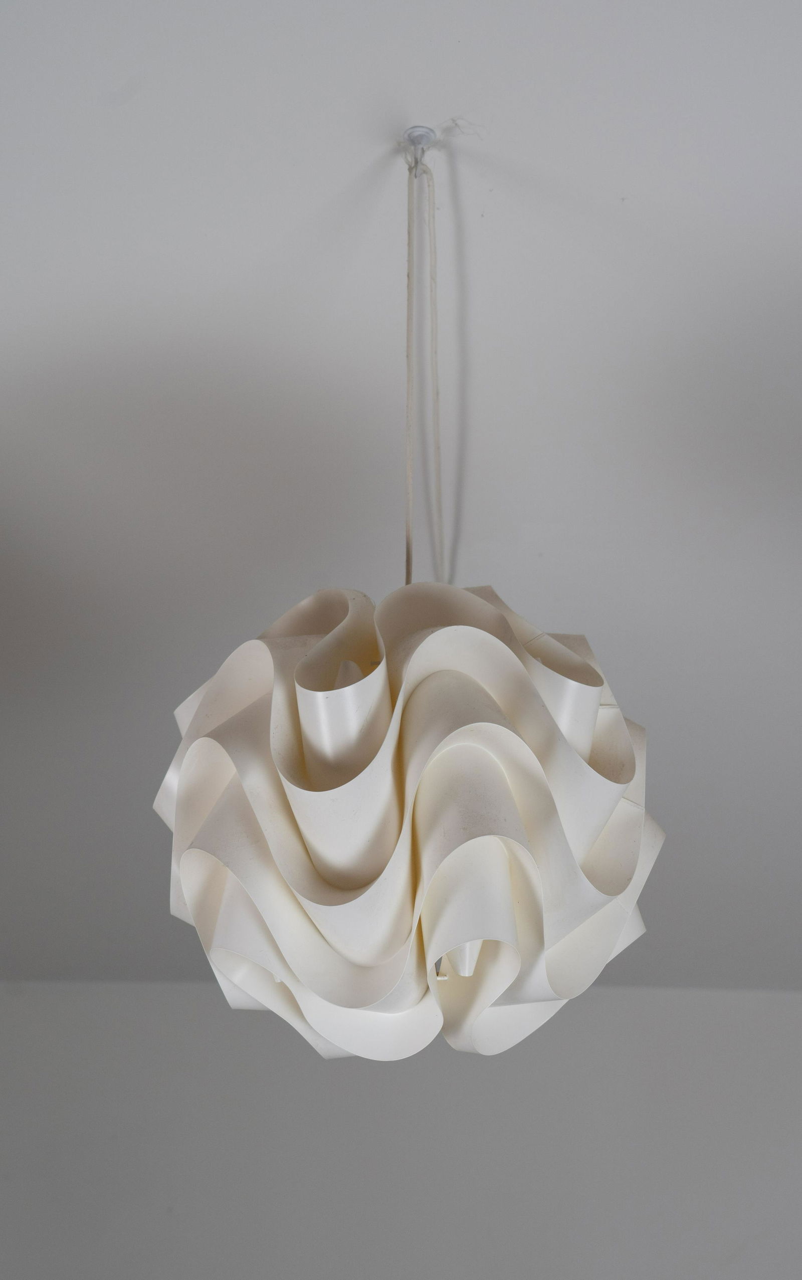 Le Klint Model 172 Style White Plastic Ripple Pendant Ceiling Fixture (1 of 5)