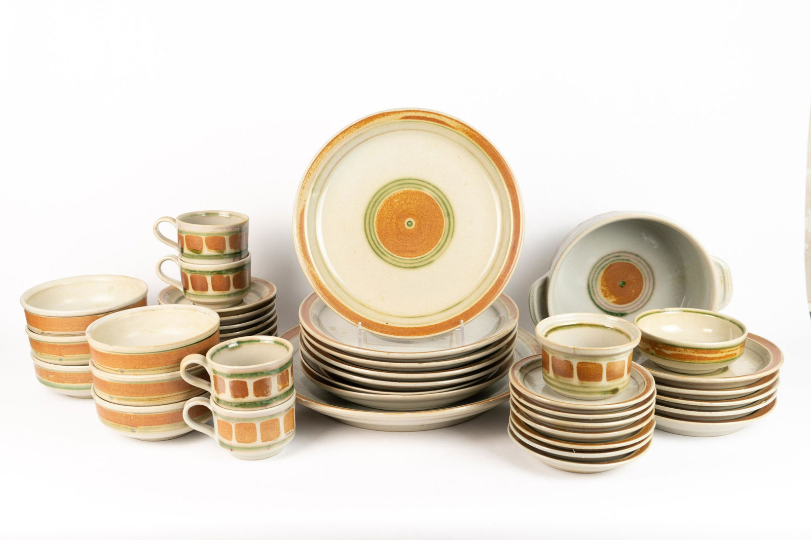 Earthtone Stoneware Set (1 of 7)
