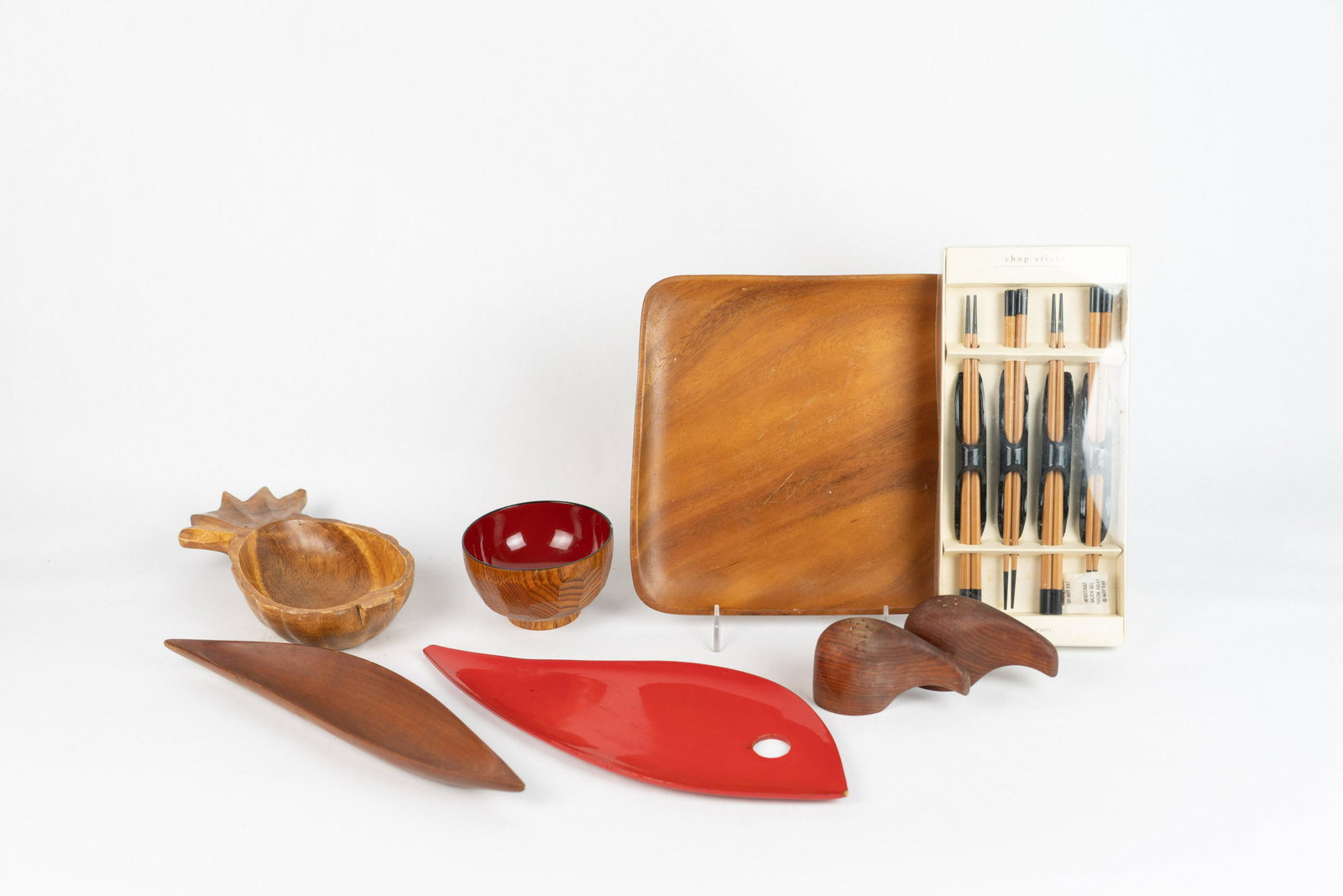 Wood Serving Decor Lot (1 of 8)