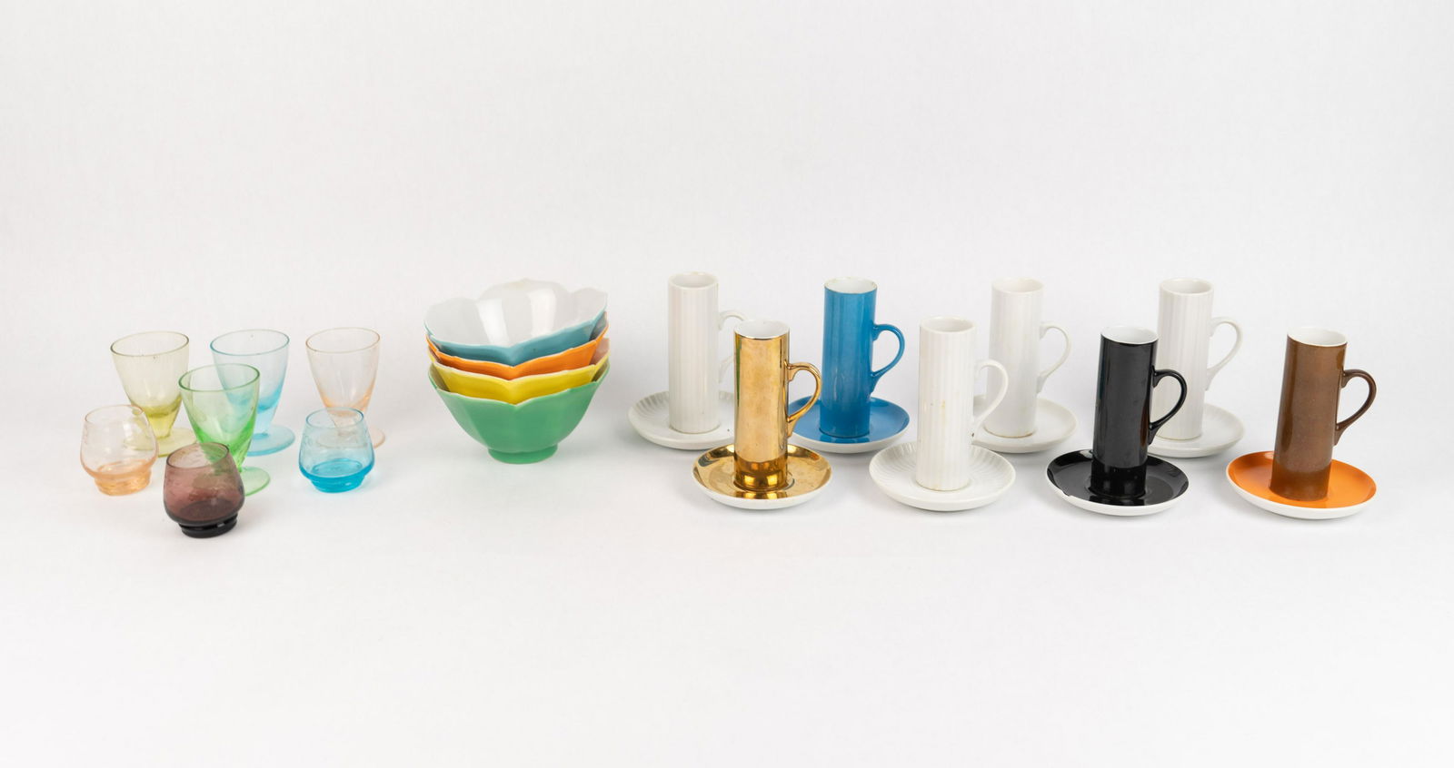 Colorful Serving Ware Lot (1 of 12)