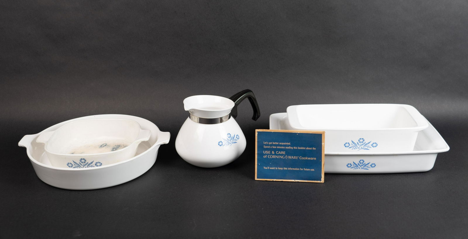 Set of Corningware (1 of 12)