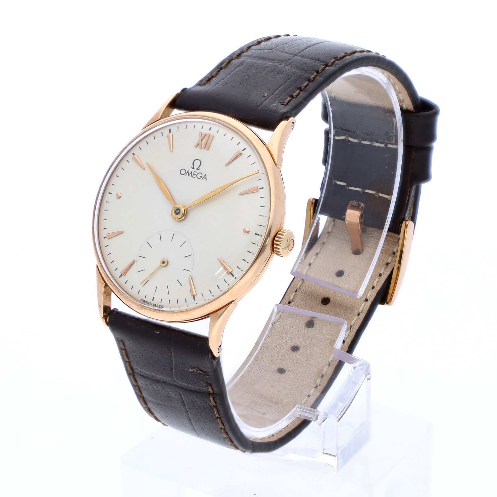 Omega: OMEGA REF. 2405 · ROTGOLD, 18K Rotgold, Referenz 2405, Herstellungsjahr ca. 1946, Durchmesser 32 mm, Gehäuse Zweiteiliges Gehäuse aus 18K Rotgold mit glattem Druckboden und elegant