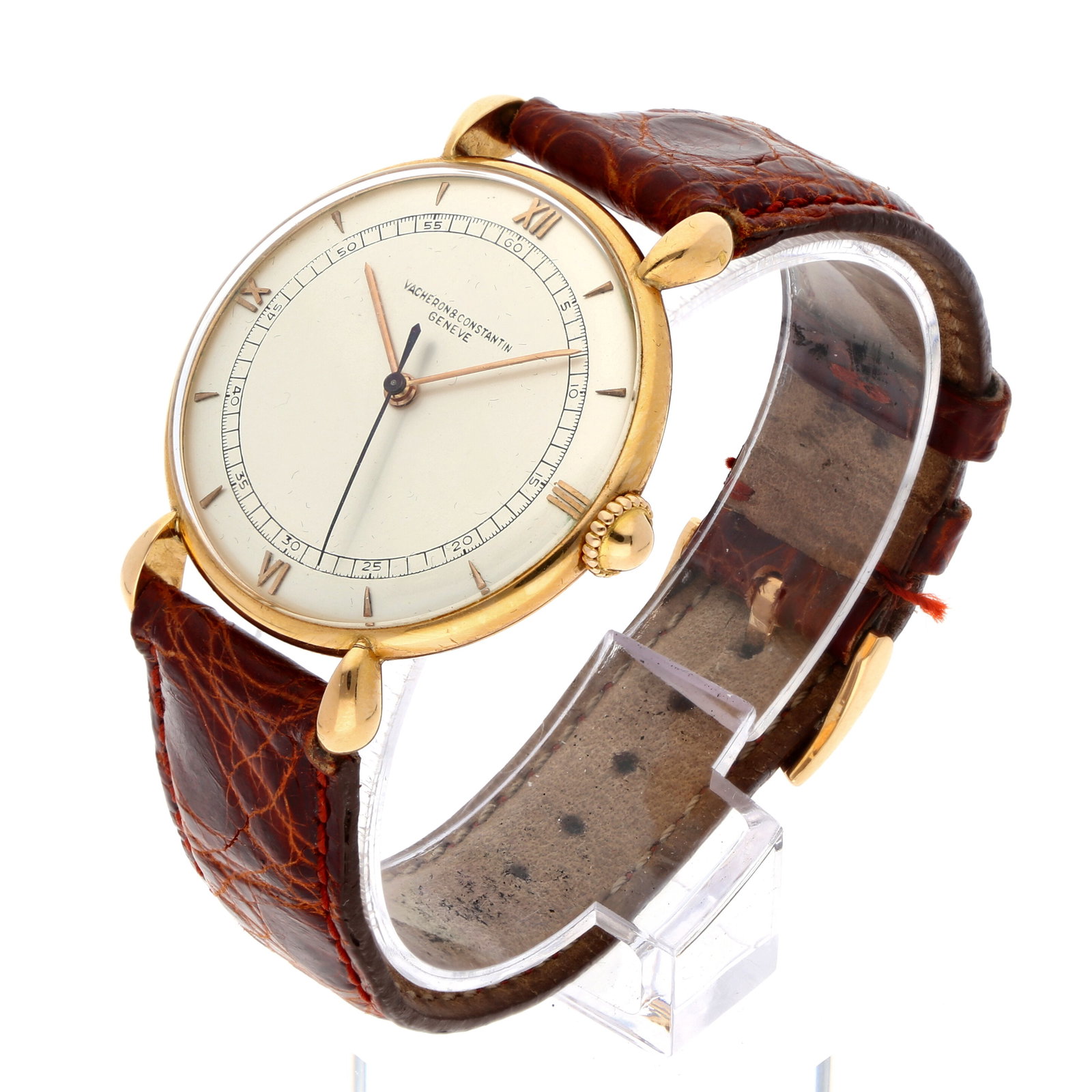 Vacheron Constantin: VACHERON CONSTANTIN VINTAGE DRESSWATCH "TEAR DROPS", 18K Gelbgold, Herstellungsjahr ca. 1950, Durchmesser 33.5 mm, Gehäuse Rundes Gelbgoldgehäuse mit markanten Tear-Drop-Lugs und