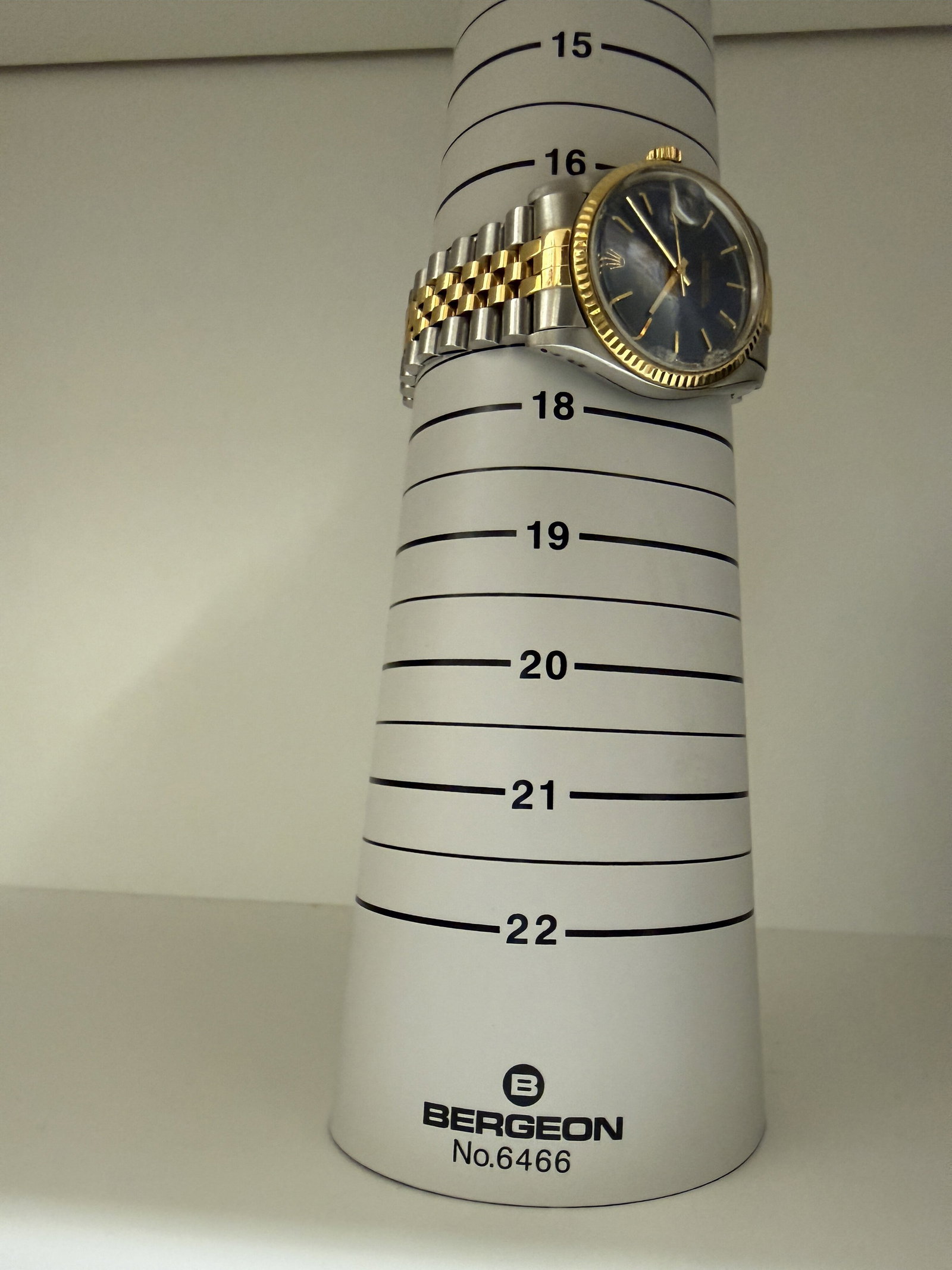 Rolex - 5