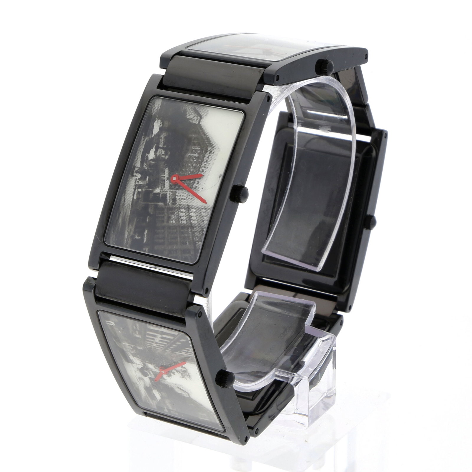 Movado: MOVADO ANDY WARHOL "TIMES/5", Stahl schwarz verchromt, Referenz 84.46.0462, Herstellungsjahr ca. 1989, Durchmesser 24 mm x 38 mm, Gehäuse Fünf rechteckige Gehäuse aus schwarz verchromtem Metall,
