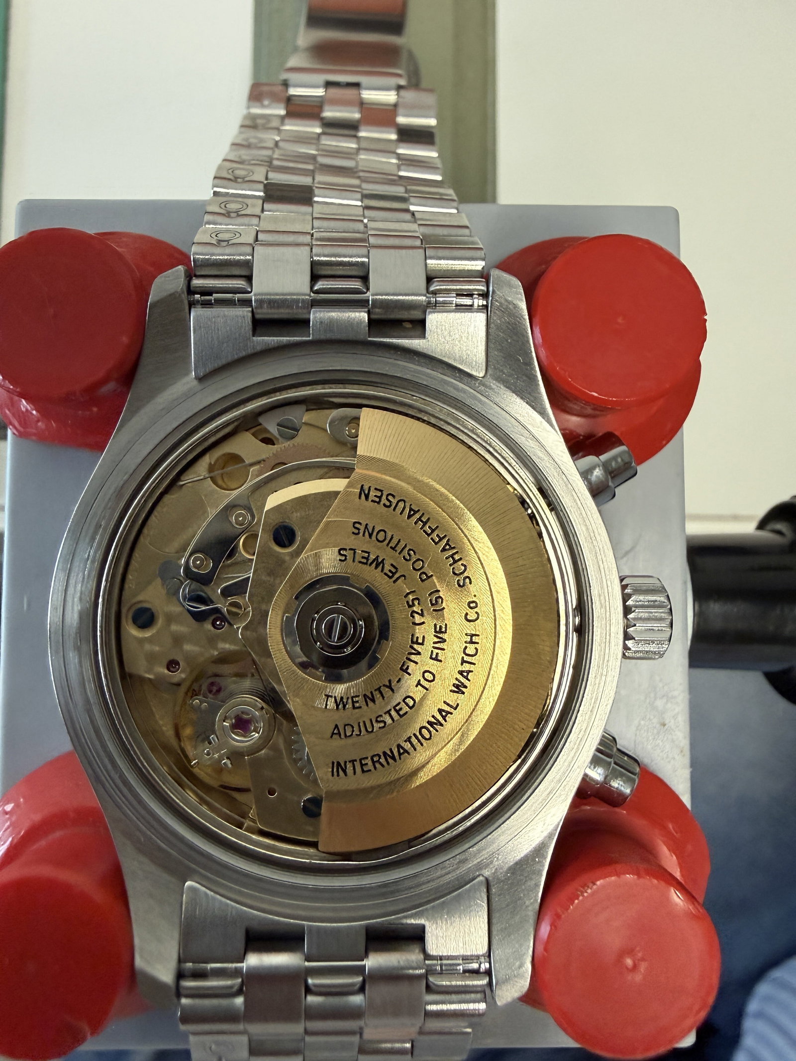 IWC - 7