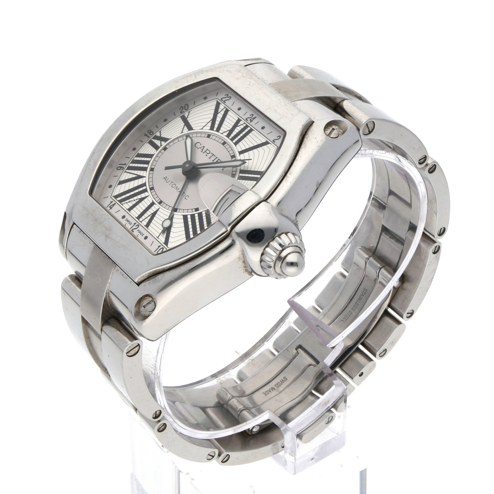 Cartier: CARTIER ROADSTER GMT, Edelstahl, Referenz W62032X6, Herstellungsjahr ca. 2009, Durchmesser 39 mm x 47 mm, Gehäuse Markantes tonneauförmiges Edelstahlgehäuse mit integrierter Krone und