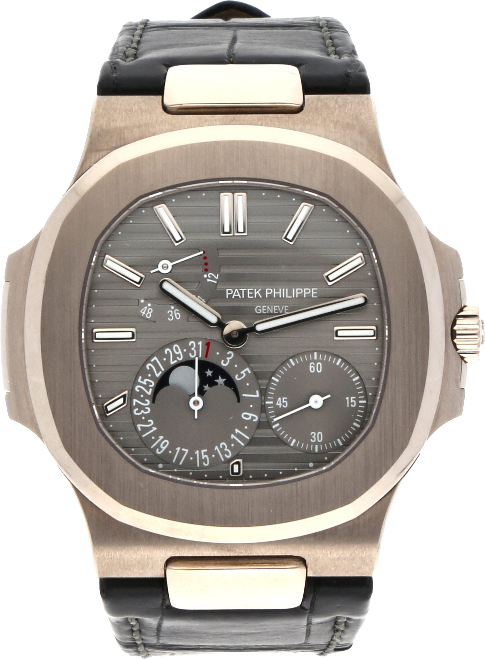 Patek Philippe: PATEK PHILIPPE NAUTILUS, 18K Weissgold, Referenz 5712G-001, Herstellungsjahr ca. 2023, Durchmesser 40 mm, Gehäuse Ikonisches Nautilus-Gehäuse aus 18K Weissgold mit horizontal satinierter