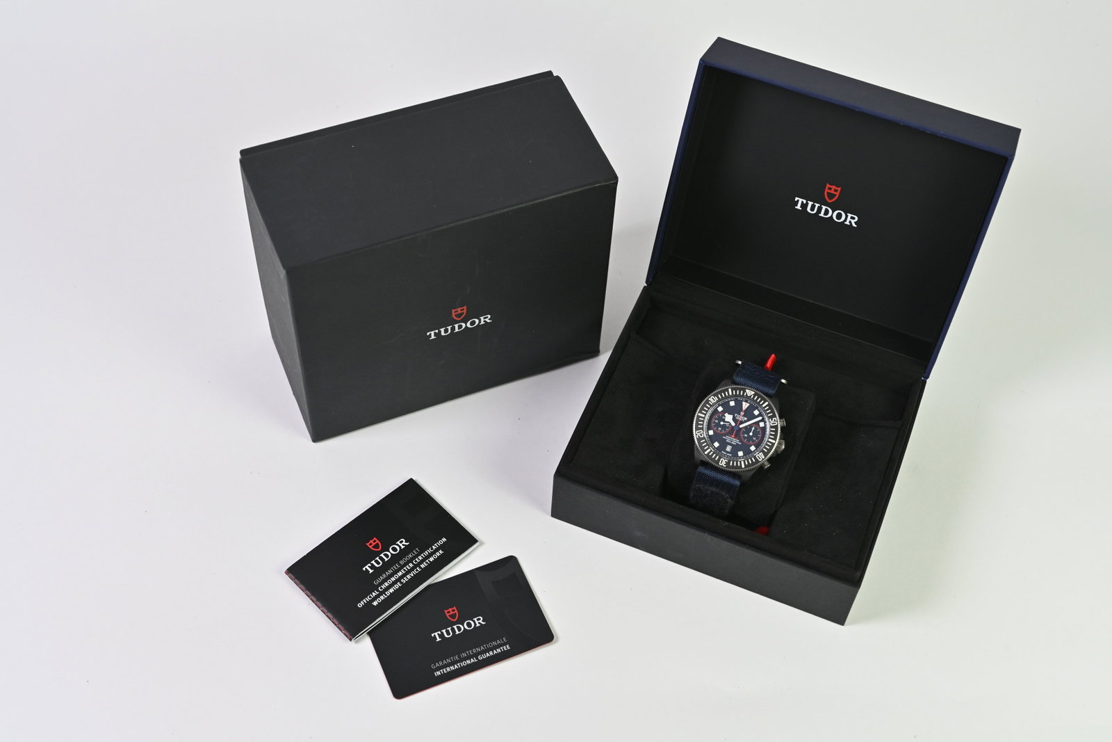 Tudor - 6