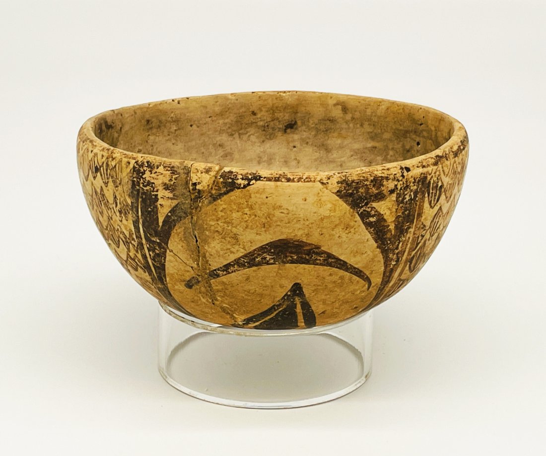 Pre-columbian Nariño Bi-chrome Pottery Bowl (1 of 4)