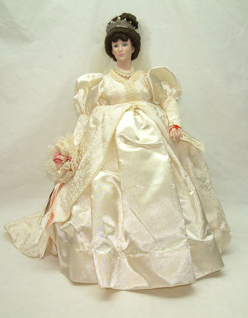 Effanbee Lady Jacqueline Fine Bisque Porcelain Doll LE: Lady Jacqueline - # FB 9835 - 1988 18 inches tall - Fine bisque porcelain Eugenia Dukas Signature Collection Beautiful flowing dress - includes original garter belt on one leg. Each opened for the fir