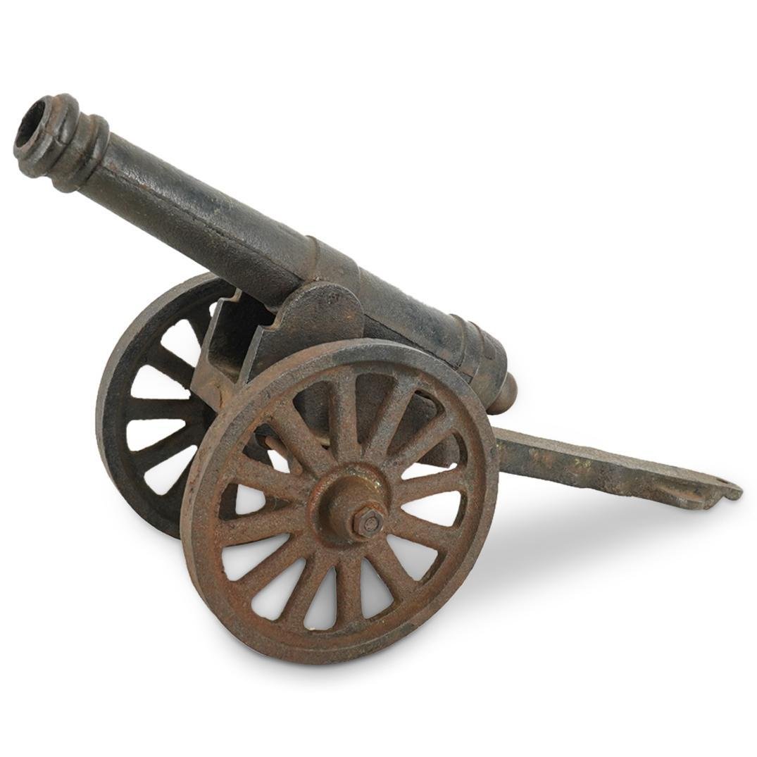 Antique Civil War Era Cast Iron Signal Cannon (1 of 7)