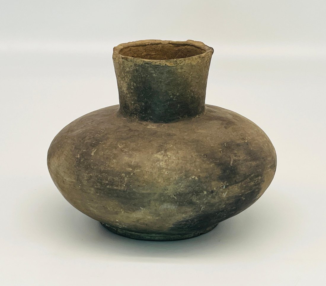 Prehistoric Native American Mississippian Pottery Vessel/Bottle (1 of 4)