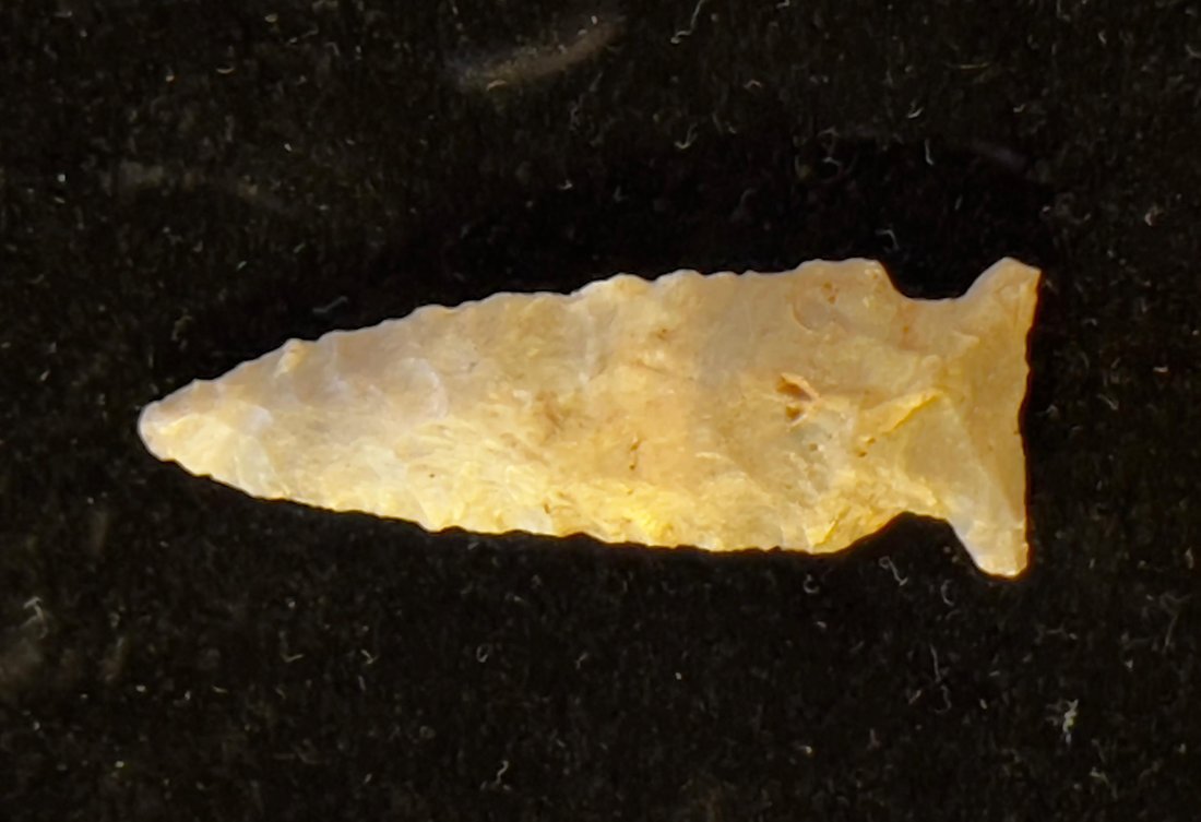TN Prehistoric Native American Flaked Stone Arrowhead, Townsend, TN (1 of 2)
