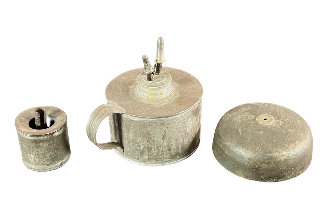 3 Pc Set of Antique Civil War Camp Items: 3 Pc Set of Antique Civil War Camp Items.Includes:1) Dual Flame Kerosene Lamp with Original Wicks and Covers;2) Personal Single Flame Kerosene Lamp; and3) Repurposed RWells Heavy Metal Bell or Other C