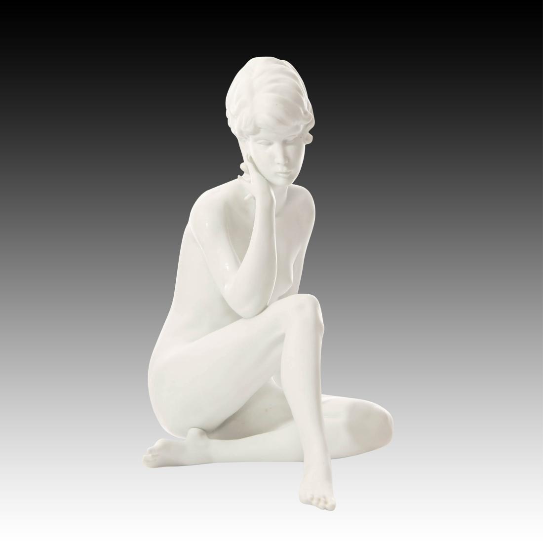 Kaiser Nude Bisque Female Figurine 489: Kaiser Nude Bisque Female Figurine 489 Kaiser Nude Woman Seated figurine with a bisque finish 489 Origin: Germany Size: 9.5" H Issued: 20th Century