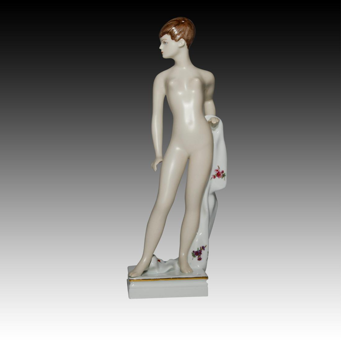 Royal Dux Nude Female with Towel Figurine: Royal Dux Nude Female with Towel Figurine Royal Dux Nude Girl with Towel Figurine designed by Cernoch Designer: Cernoch Origin: Bohemia Size: 12.5" H Issued: 20th Century