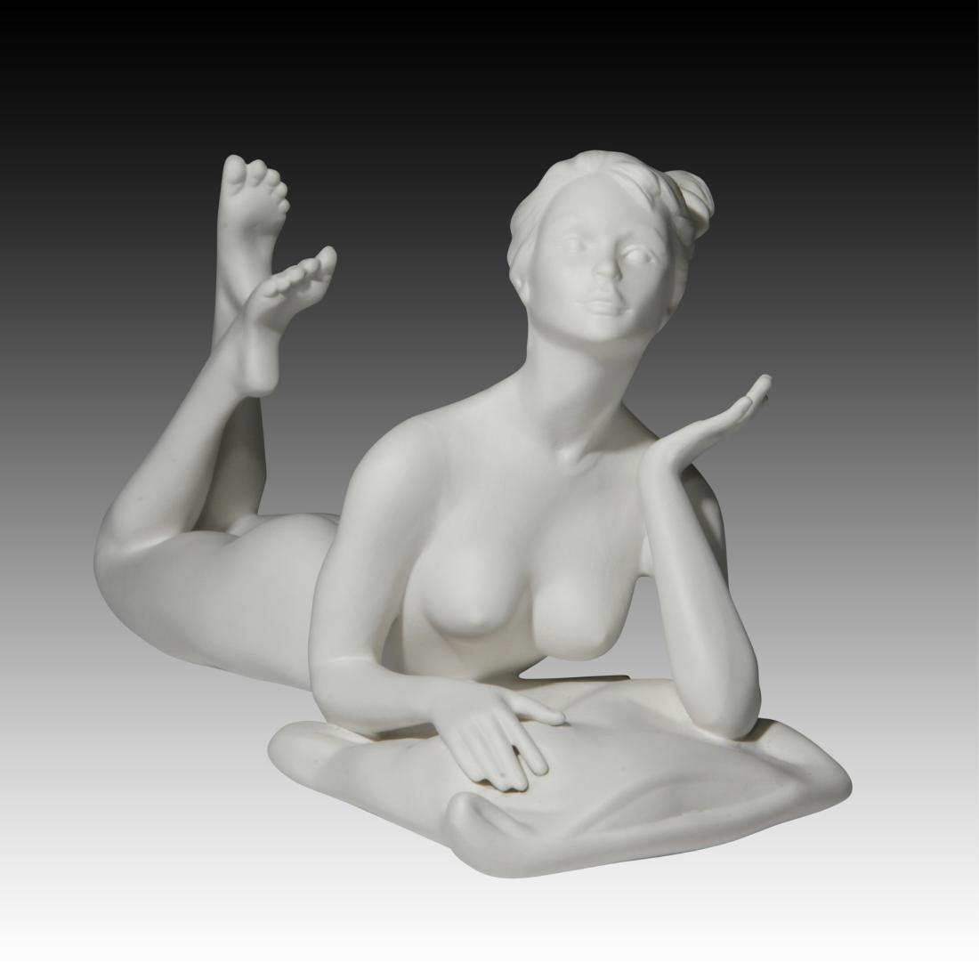 Goebel Bisque Nude Girl laying on Pillow Figurine: Goebel Bisque Nude Girl laying on Pillow Figurine Goebel Bisque finish Nude Girl laying on a Pillow Figurine Origin: Germany Size: 4.0" H x 7.0" W Issued: 20th Century