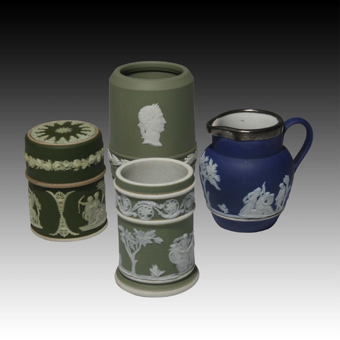 Group of 4 Wedgwood Jasperware containers (1 of 4)
