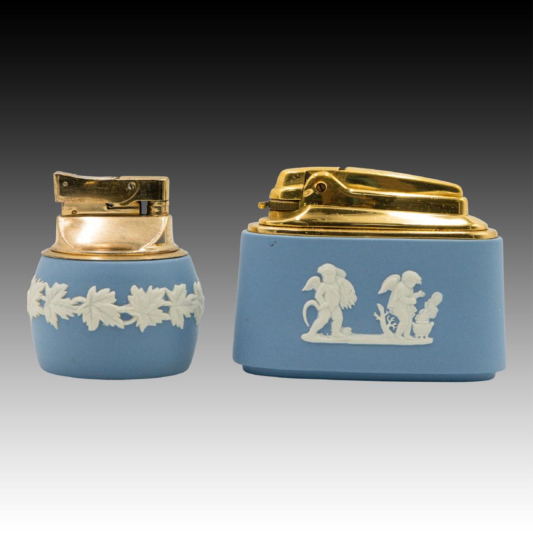 2 Wedgwood Jasperware wick table lighters (1 of 9)