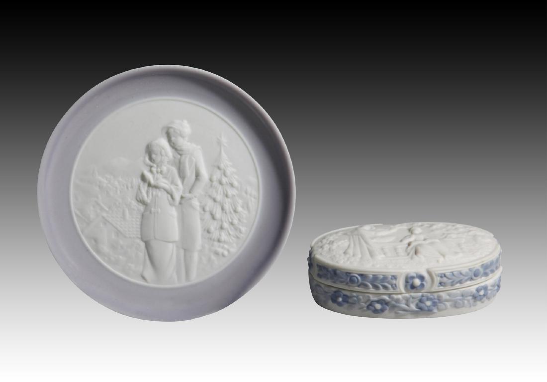 Group of 2 Lladro Decor Pcs Trinket Box & Plate (1 of 4)