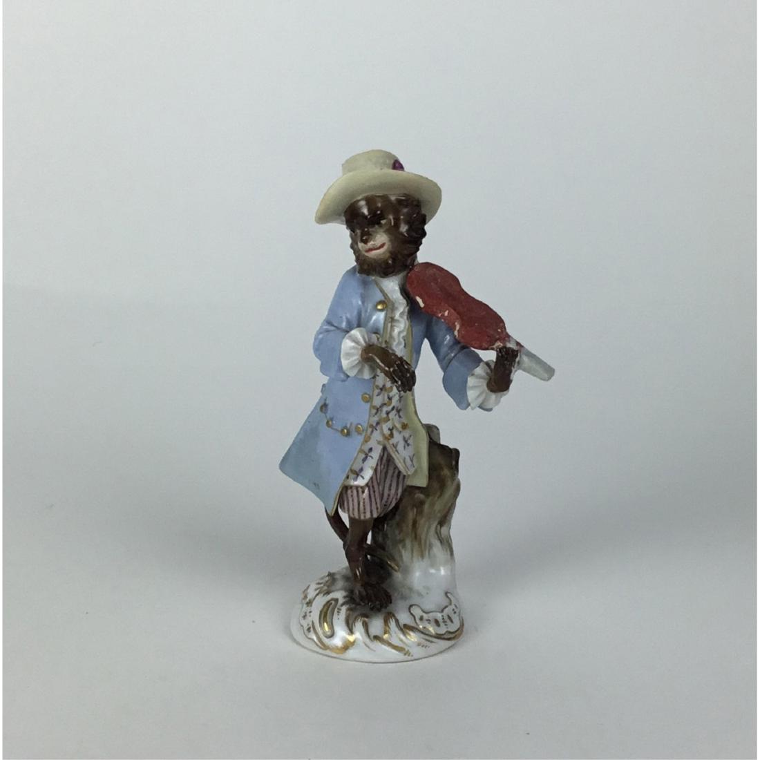 Meissen Monkey Band Figurine of a Violinist (1 of 7)