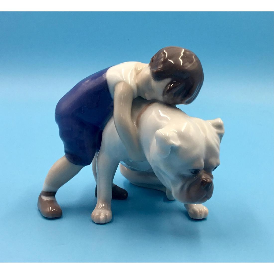 BG Bing & Grondahl Best Friends Figurine: Vintage Bing & Grondahl Best Friends Porcelain Figurine model #1790. First issued in 1915 and retired in 1947. ; Country of Origin: Denmark; Dimensions: 5"W x 4.5"L x 4"H;