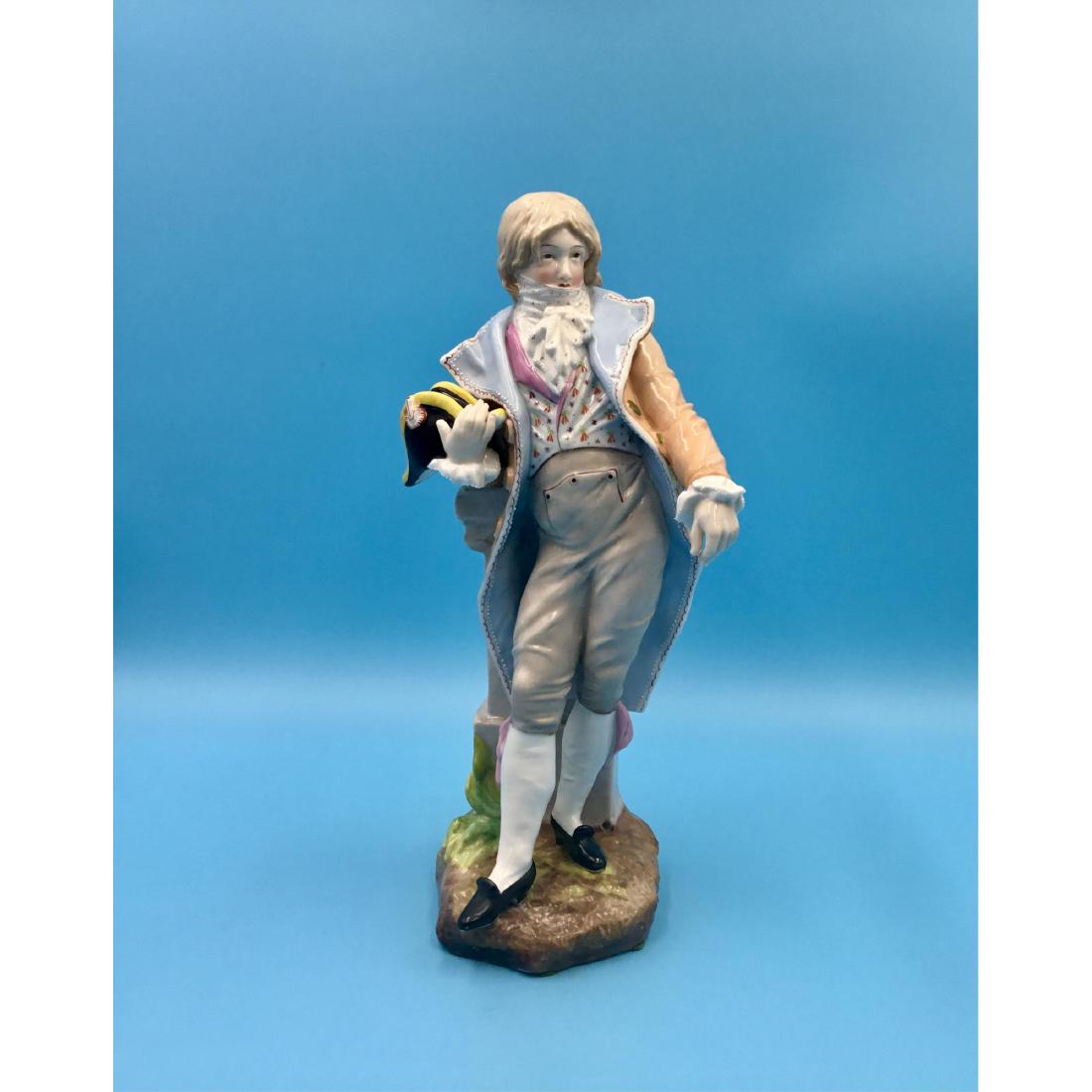 SITZENDORF GERMAN PORCELAIN FIGURINE GENTLEMAN (1 of 5)