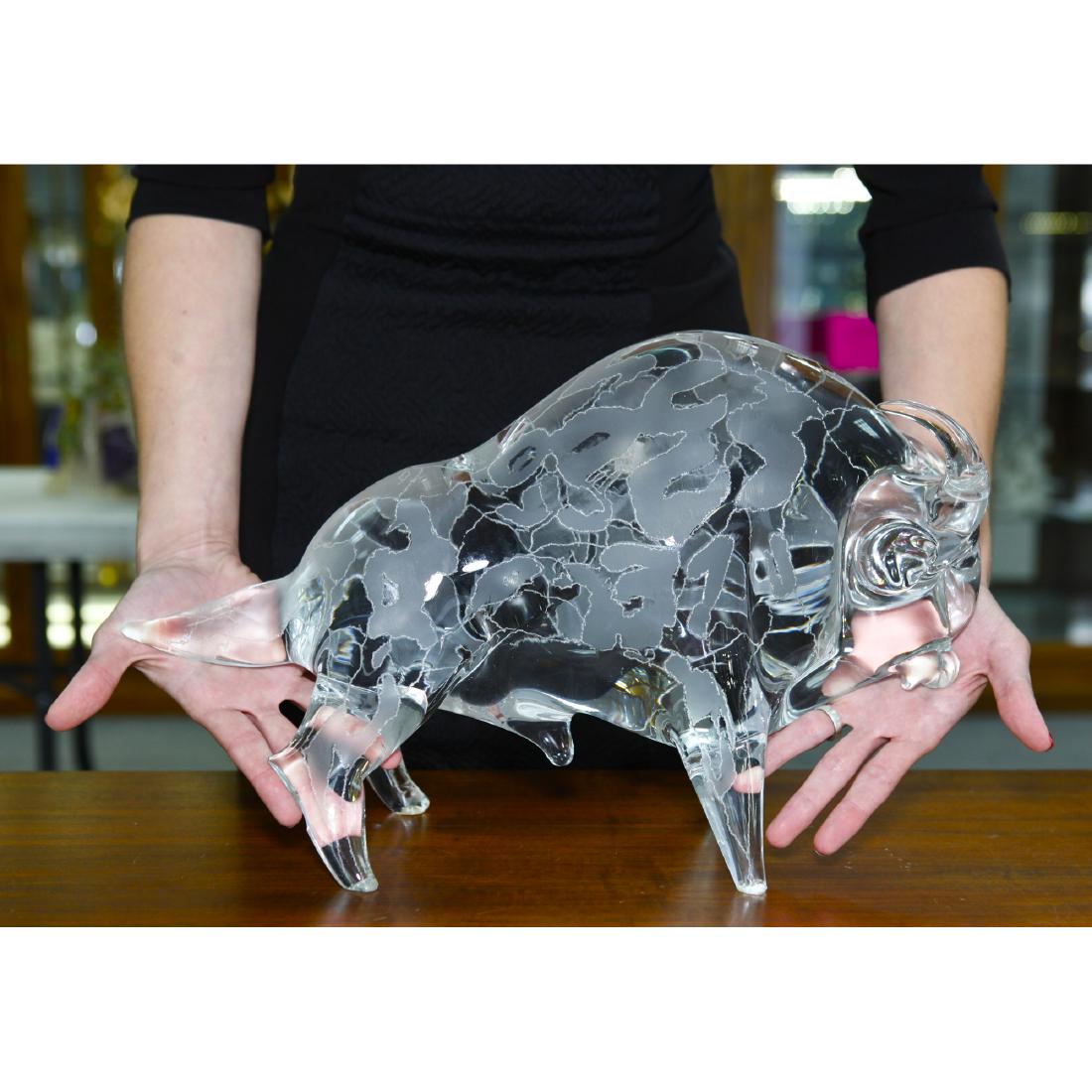 LICIO ZANETTI ETCHED MURANO GLASS LARGE BULL (1 of 8)