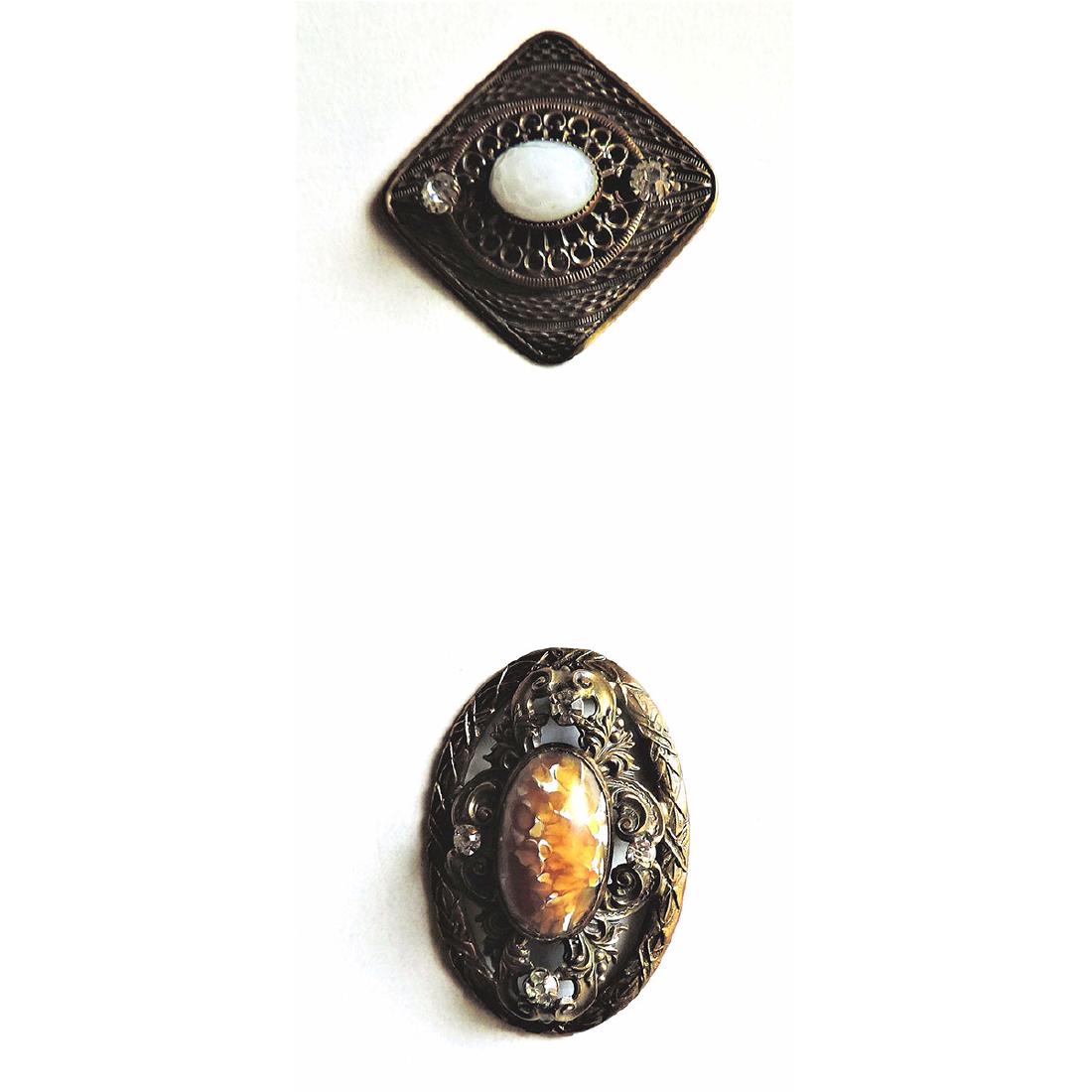 2 LARGE GAY 90 JEWELS INCLUDING SHAPES (1 of 3)