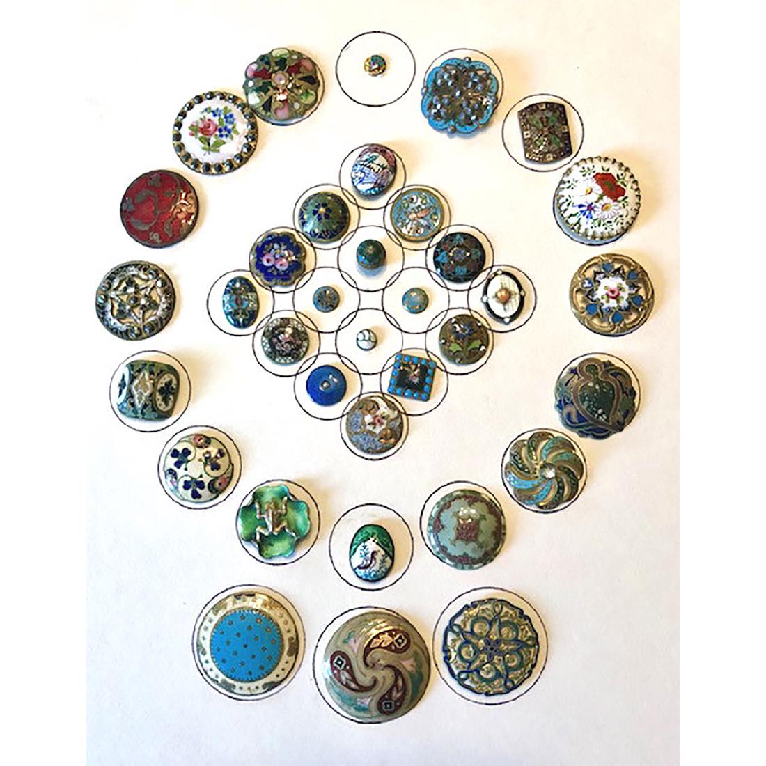 CARD OF 35 SM/MED/LG ENAMEL BUTTONS (1 of 1)
