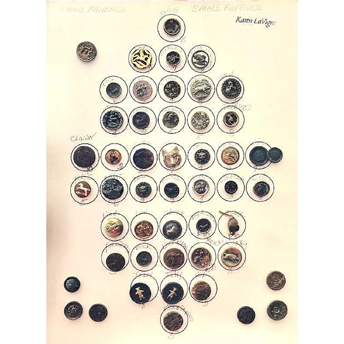 50 SMALL ANIMAL BUTTONS INCL BEARS, PIGS, ETC (1 of 1)