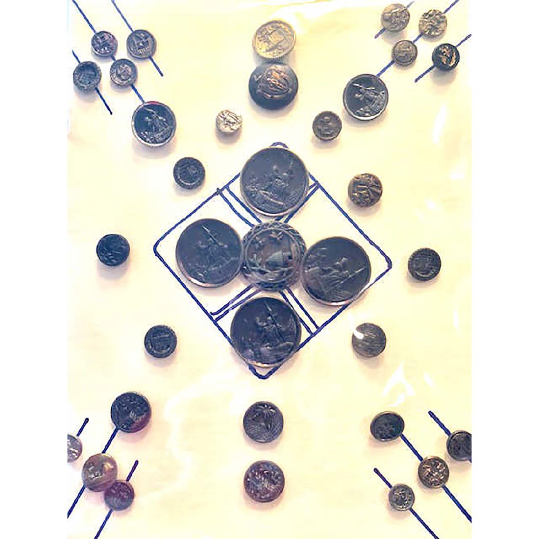 2 CARDS S/M/L METAL PICTURE BUTTONS (1 of 3)