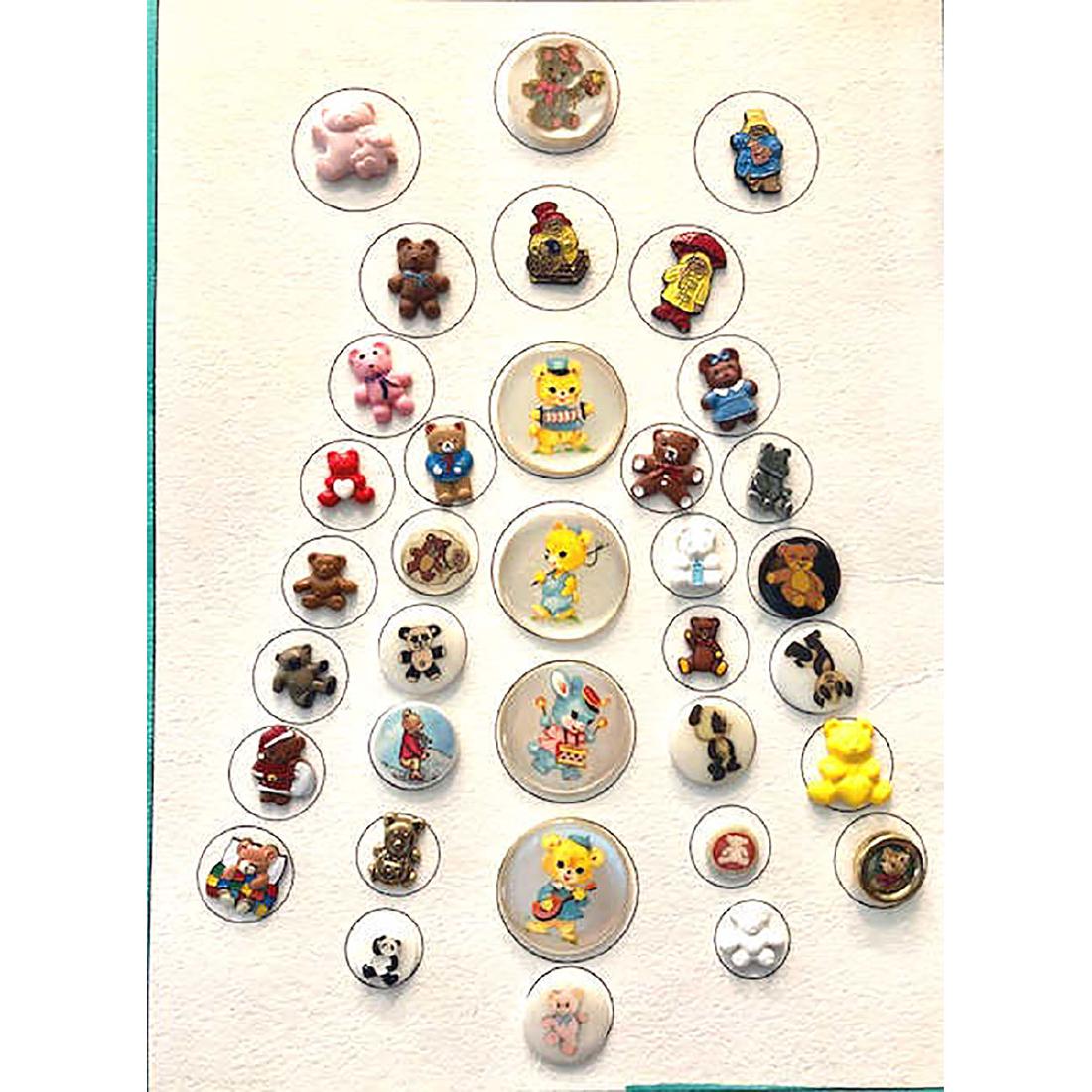 4 CARDS S/M/L ANIMAL BUTTONS INCL. BEARS/HORSES (1 of 6)