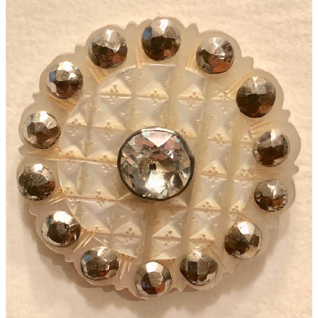 LARGE SCALLOPED 18TH C. PEARL WITH STEELS & PASTE (1 of 1)