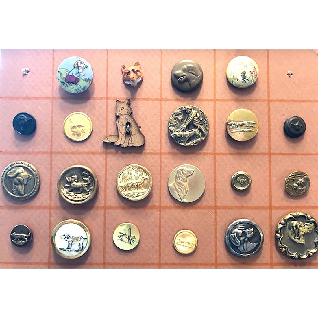 22 S/M/L MOSTLY DOG BUTTONS MOSTLY METAL (1 of 3)