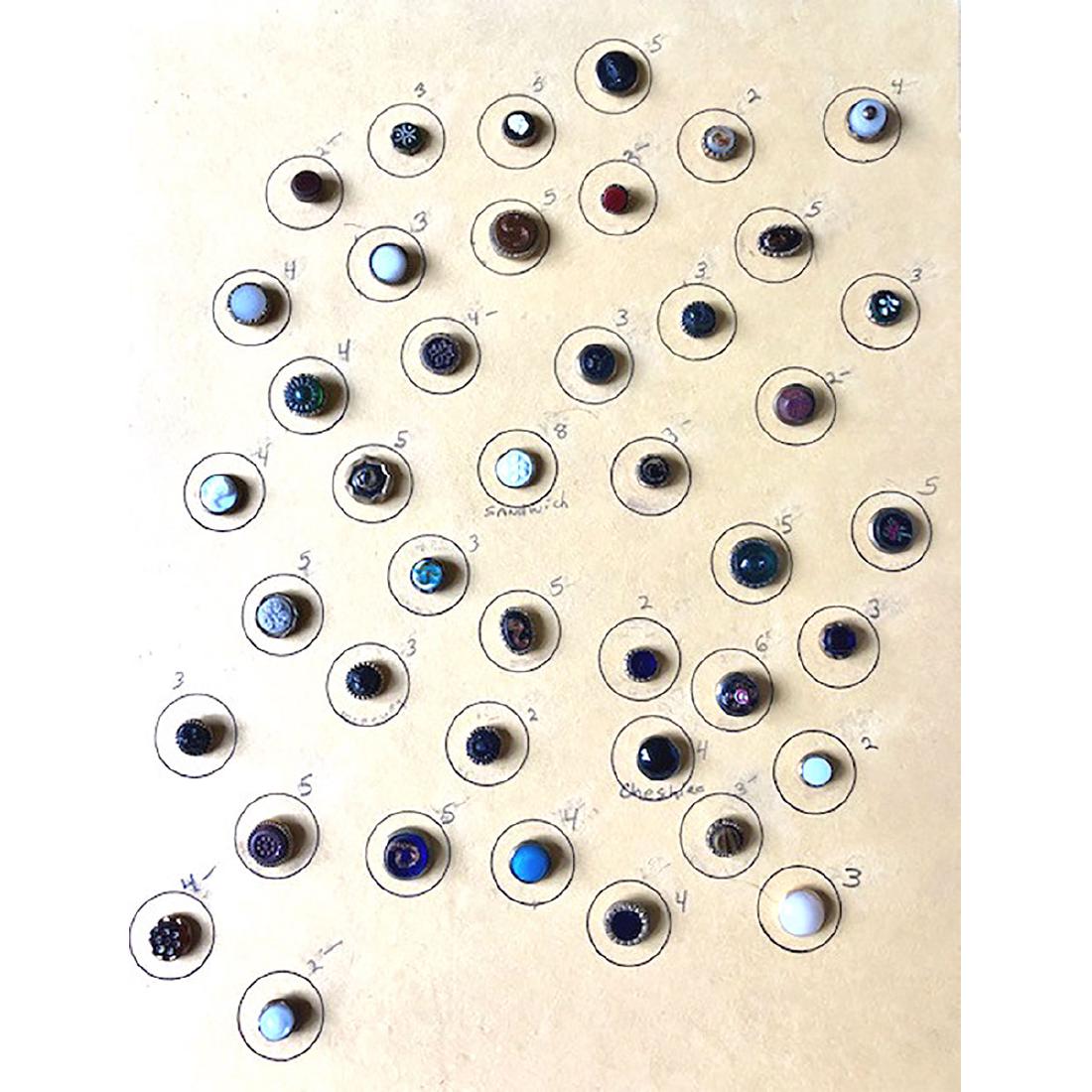 3 CARDS WAISTCOAT TYPE SMALL JEWEL BUTTONS (1 of 3)