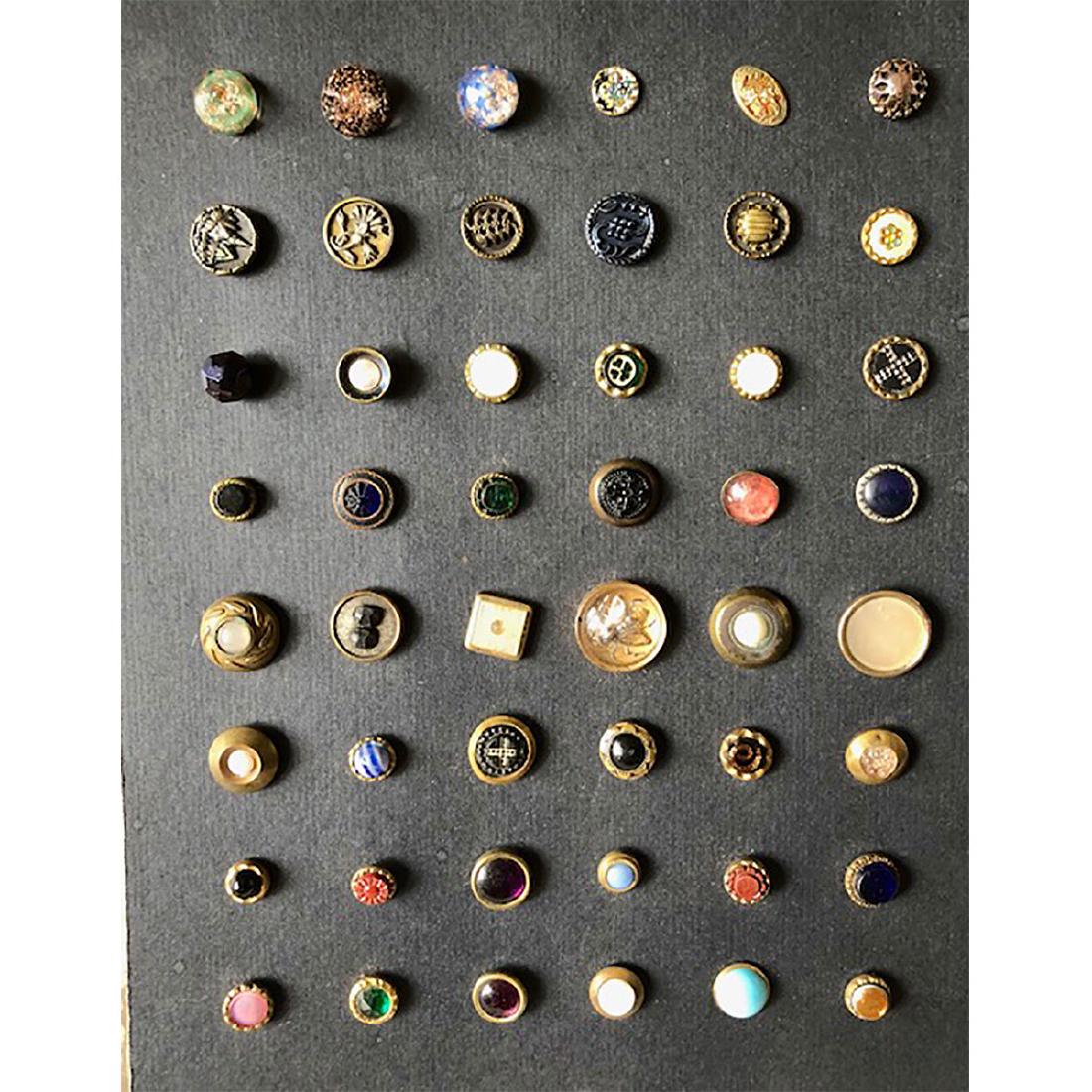 3 CARDS SMALL JEWEL WAISTCOAT TYPE BUTTONS (1 of 3)