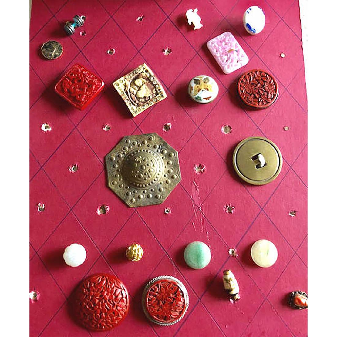 19 S/M/L ASIAN THEMED BUTTONS INCL. GEMSTONES (1 of 4)