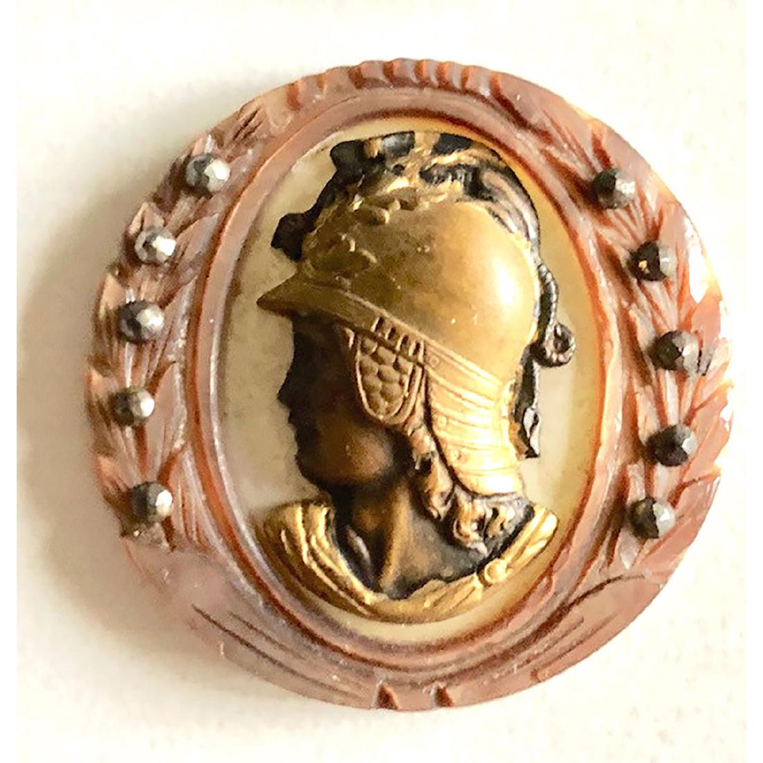 3 M/L PEARL BUTTONS INCL. BRASS MINERVA ESCUTCHEON (1 of 3)