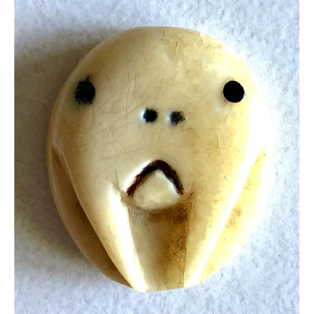 2 M/L EARLY NATURAL MATERIAL CARVED SEAL BUTTONS (1 of 2)